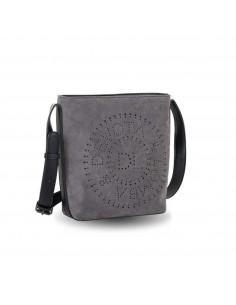 150617 smooth cruz m D&L 2