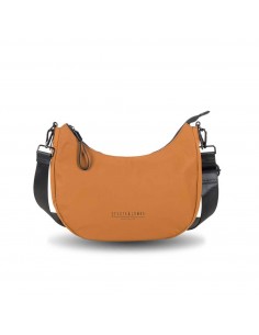 150702 essential cruz gond D&L